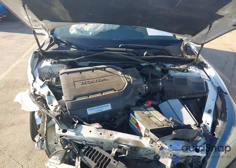 2015 Honda Accord Exl z USA, uszkodzony, nr VIN 1HGCR3F88FA005937